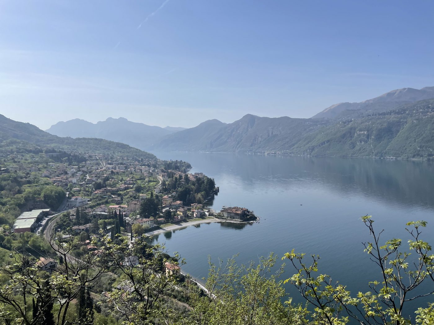 Trekking, cantimplora y tisanas: un salvaje relato del Sentiero del Viandante Trekking, cantimplora y tisanas: un salvaje relato del Sentiero del Viandante