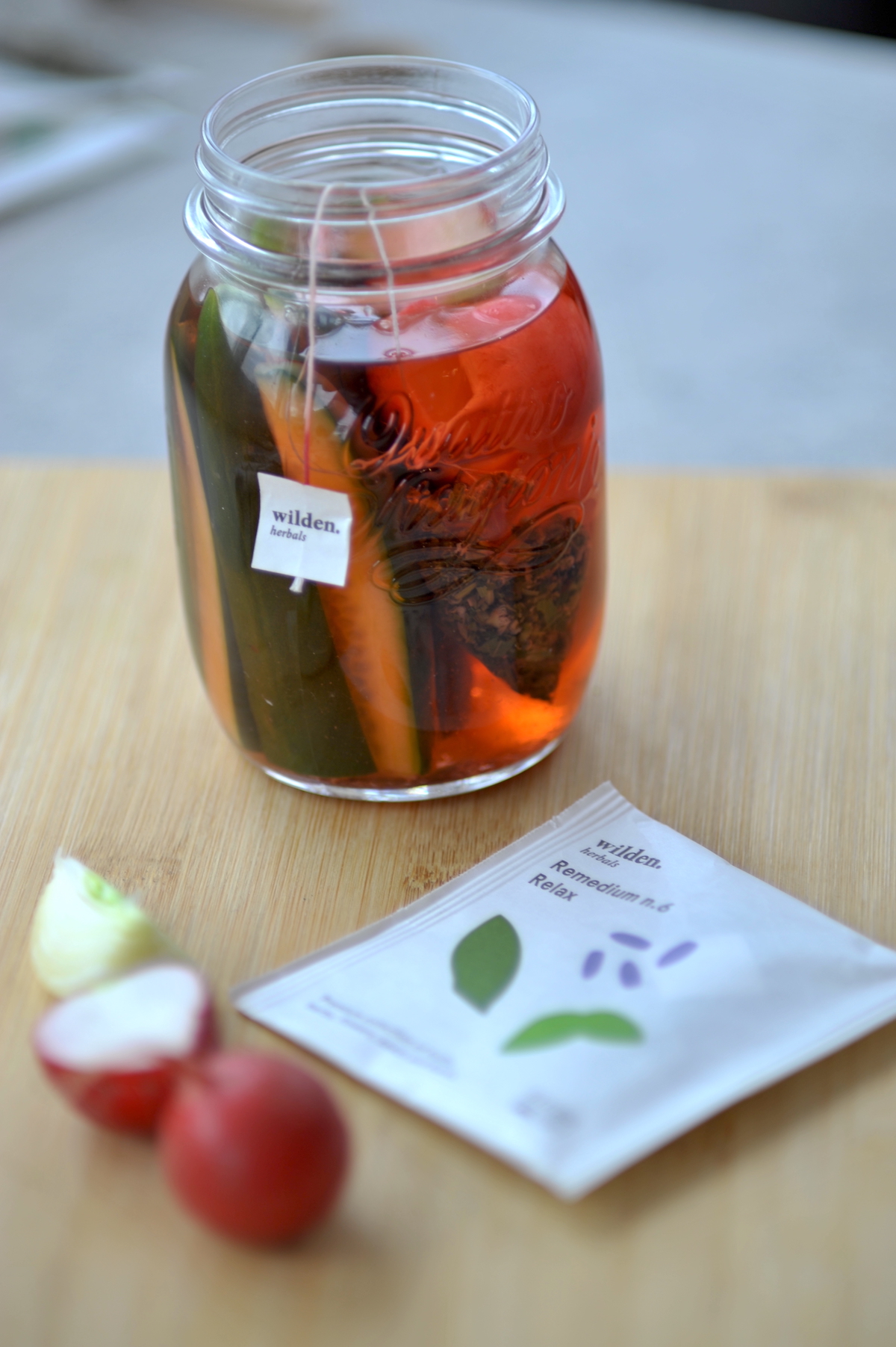 Eingelegte Giardiniera + Remedium-Kräutertee Nr. 6 - Entspannung